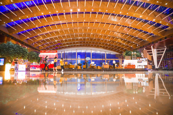 Suzhou Nights: All in the SIP